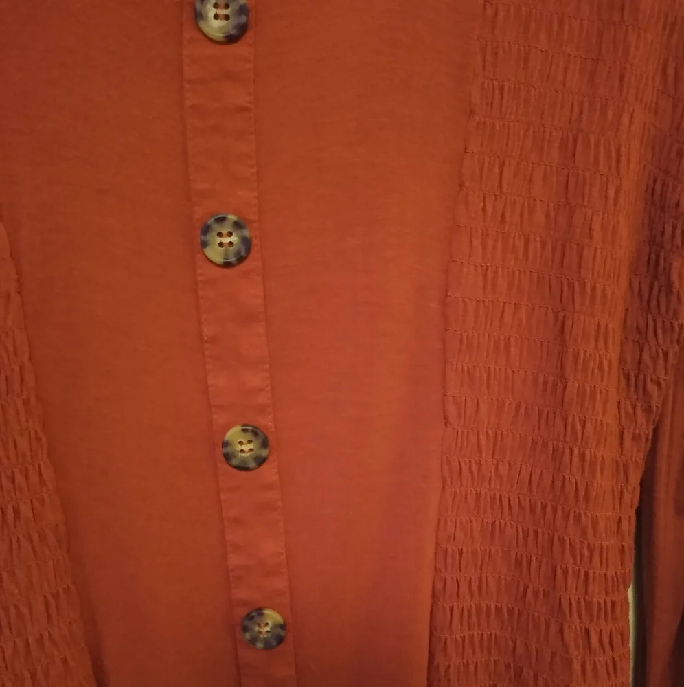 No Boundaries orange top. XL